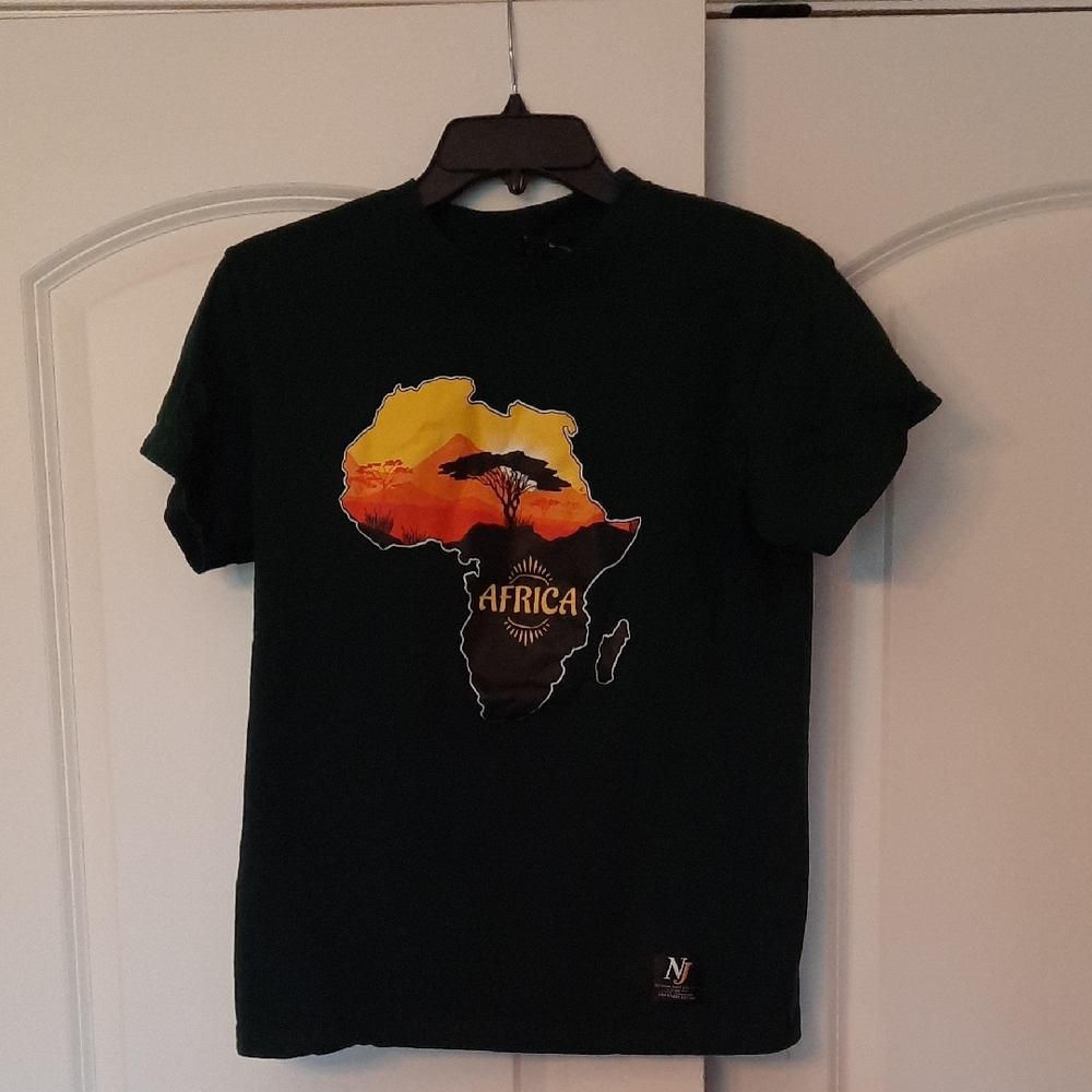 Africa Dark Green T-Shirt